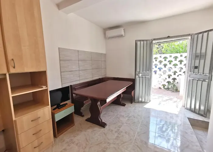 Casa Anna, Villaggio Rosa