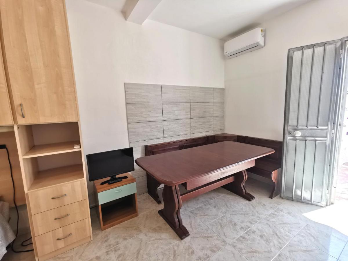 Casa Anna, Villaggio Rosa * Lido Marini